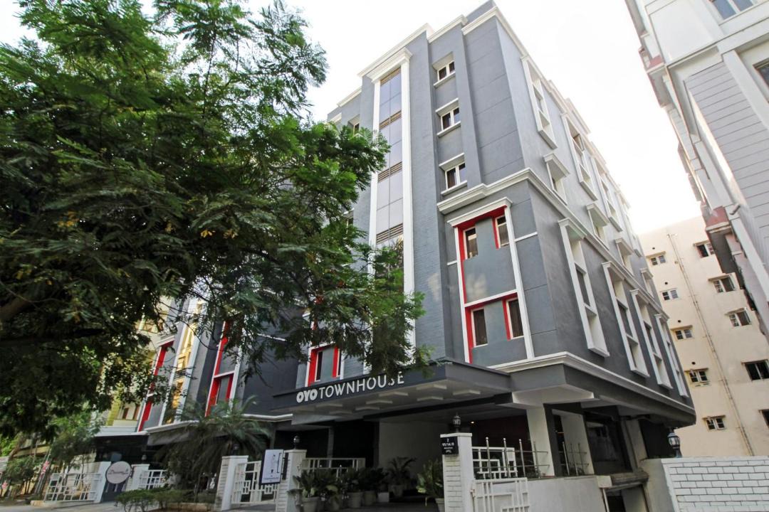 Photo of Buildings in Begumpet