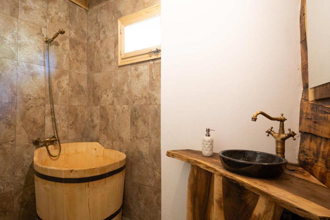 Photo of Bathroom in Ponor