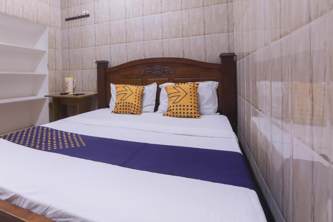Photo of Bedroom in Periamet