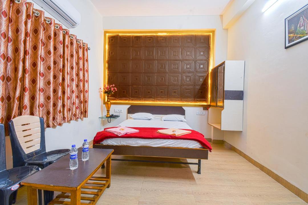 Photo of Bedroom in Panhala