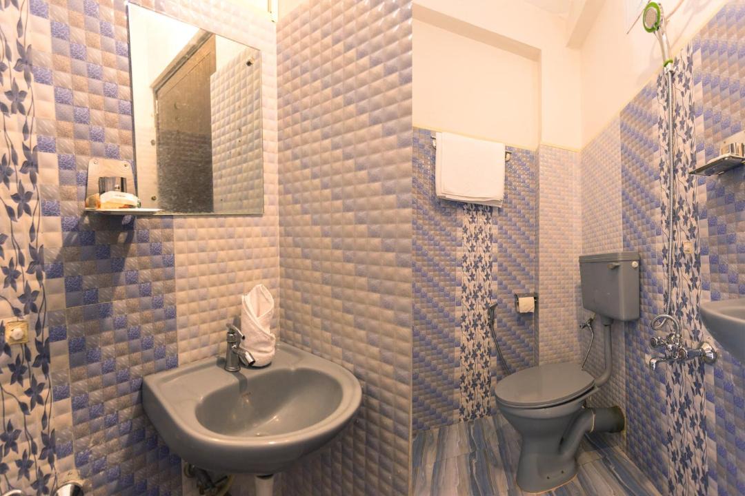 Photo of Bathroom in Nedumbassery