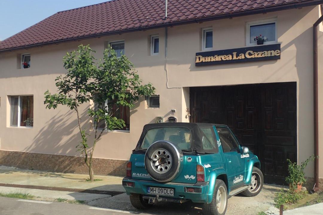 Photo of Others in Dubova