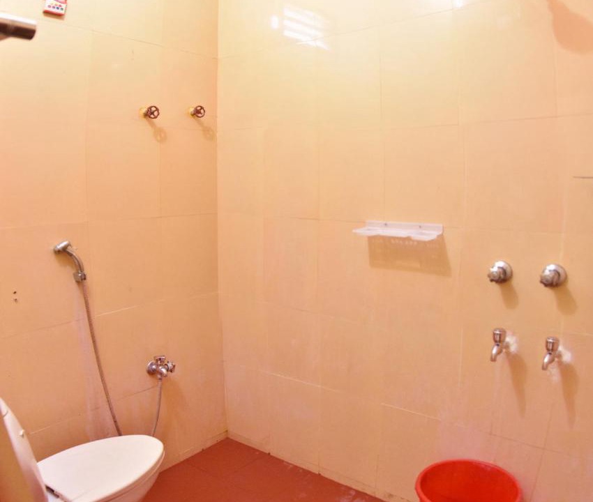 Photo of Bathroom in Mahabalipuram Beach