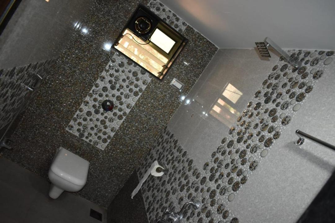 Photo of Bathroom in Devbag