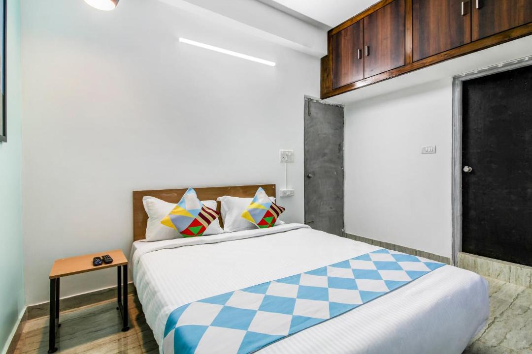 Photo of Bedroom in Serilingampally