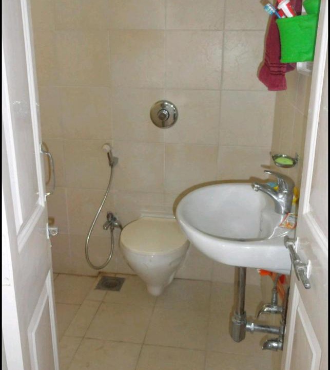 Photo of Bathroom in Sernabatim