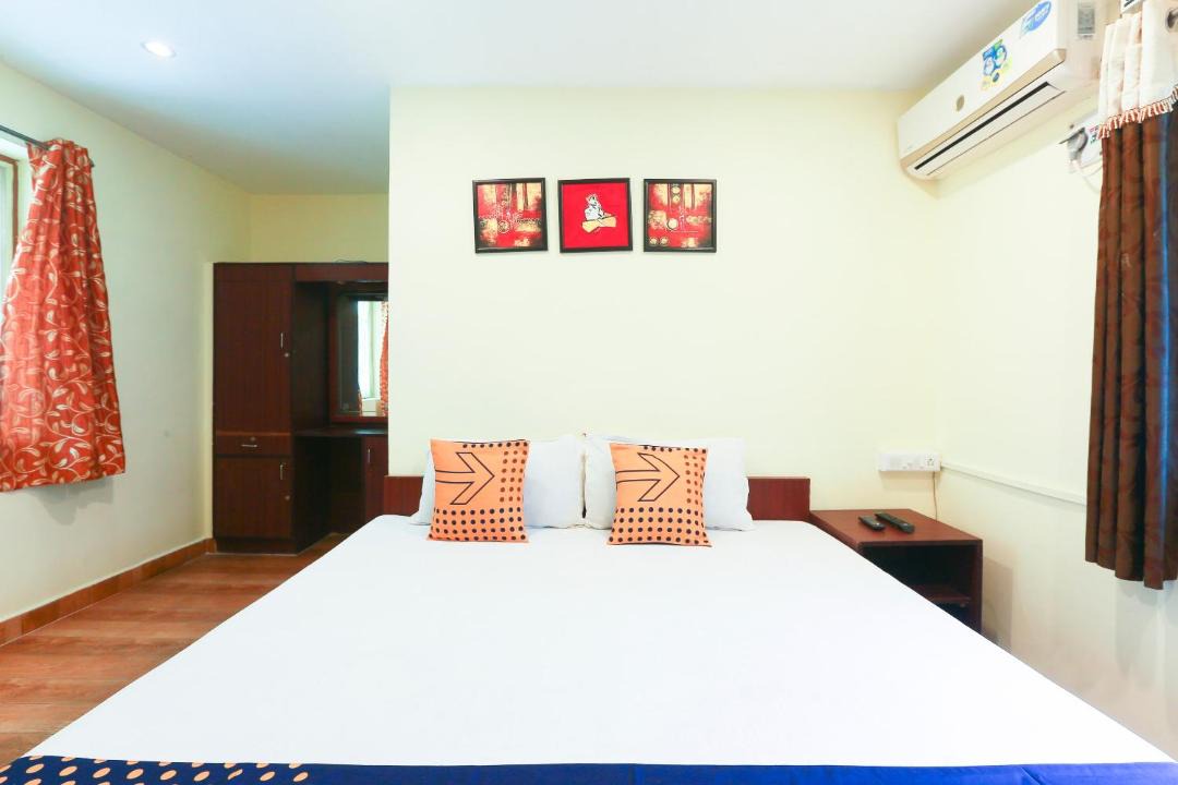 Photo of Bedroom in Mahabalipuram Beach