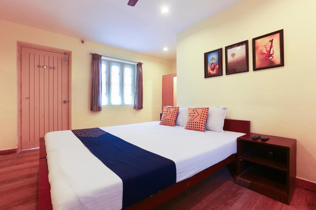 Photo of Bedroom in Mahabalipuram Beach