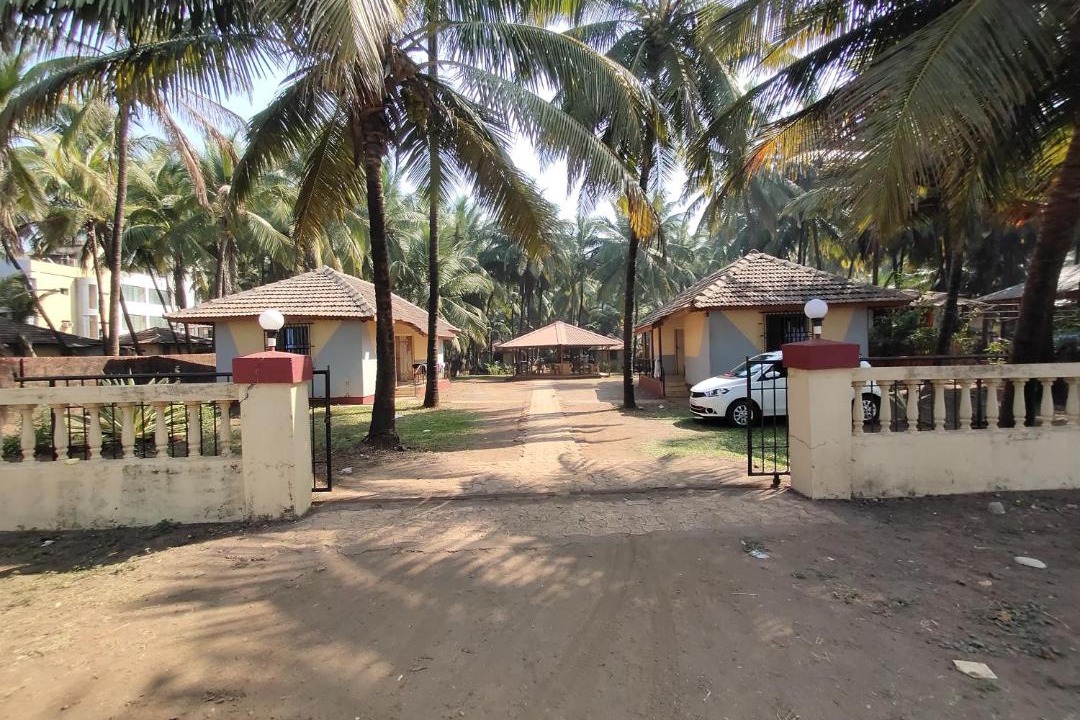 Photo of Buildings in Ladghar