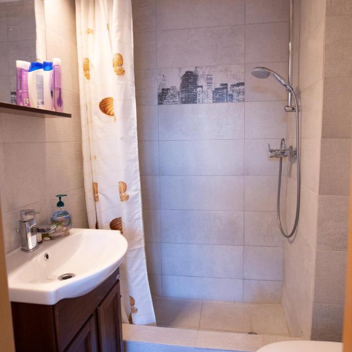 Photo of Bathroom in Dorobanti