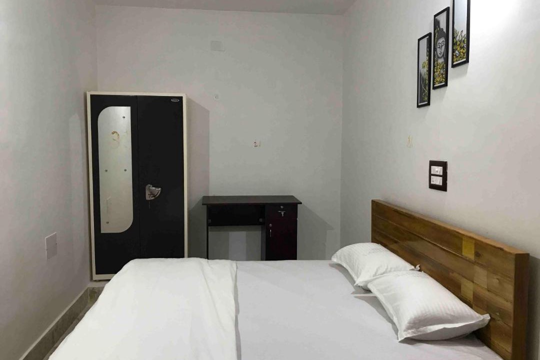 Photo of Bedroom in Belur