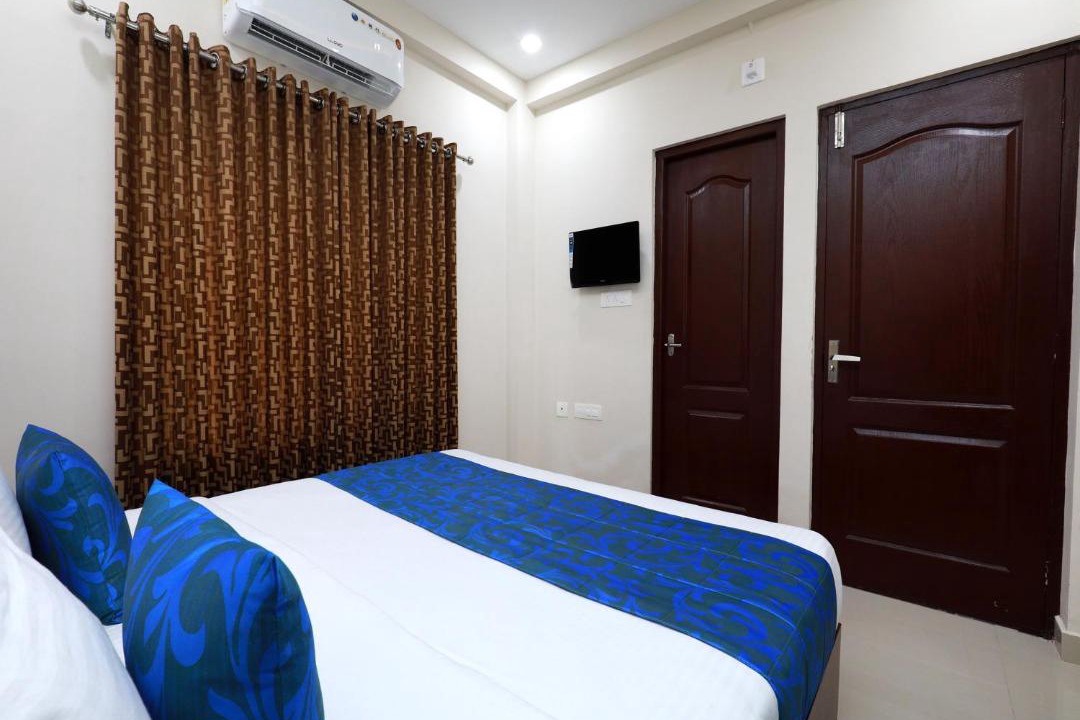 Photo of Bedroom in Kaloor