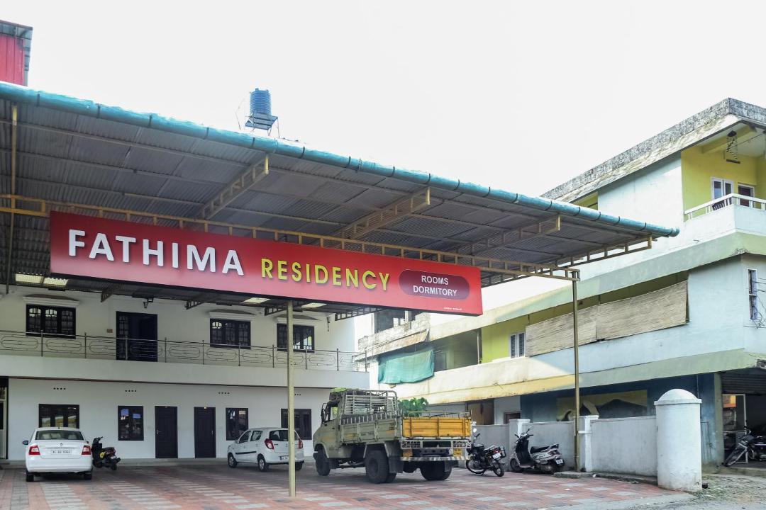 Photo of Buildings in Adimaly