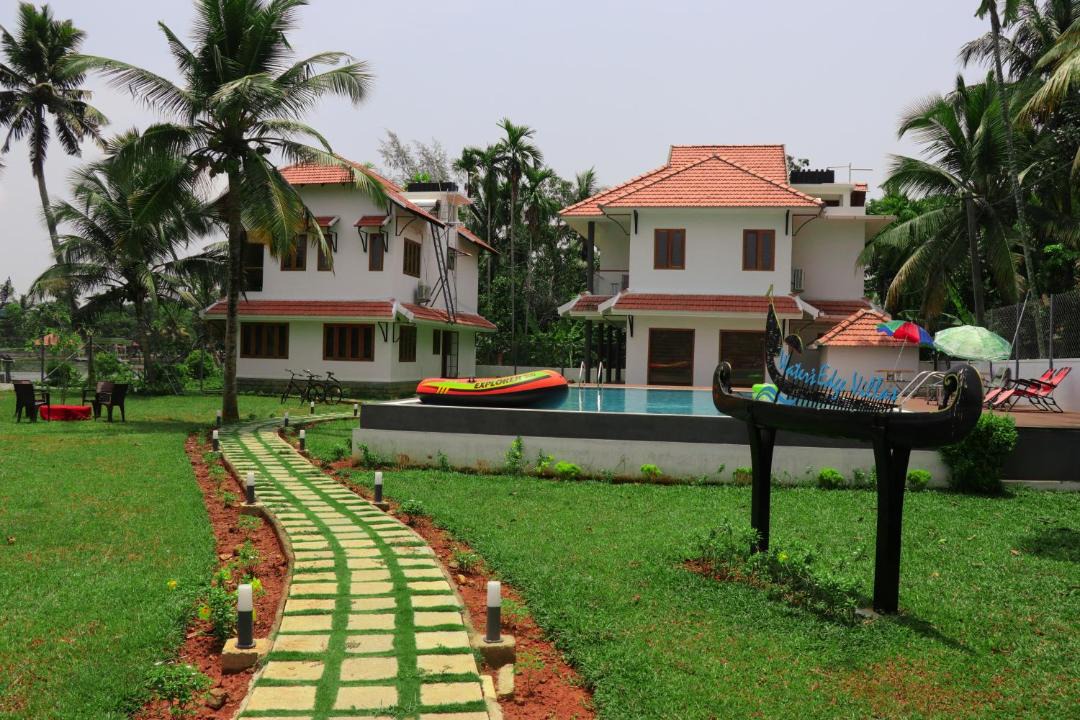 Photo of Others in Mankombu