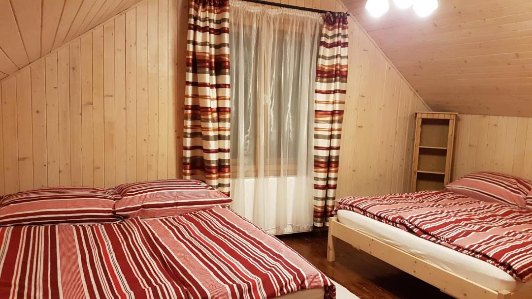 Photo of Bedroom in Pietroasa