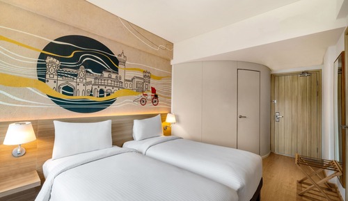 Superior Twin Room with High Floor