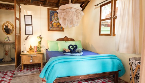 Double Room, Private Bathroom, Beachside