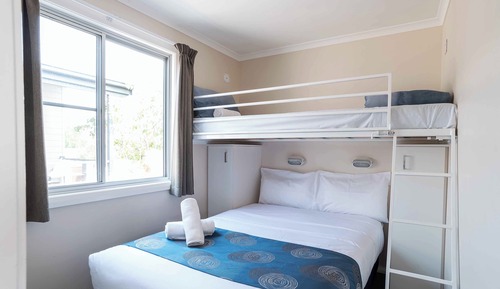 Deluxe Two Bedroom Cabin