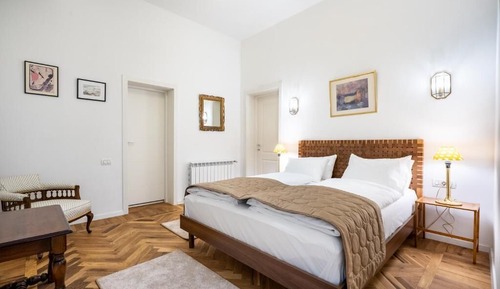 Standard Suite