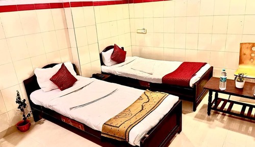 Comfort Twin Room