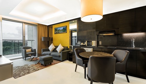 Premium Suite, 1 King Bed