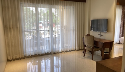 Fern Club Room With Balcony