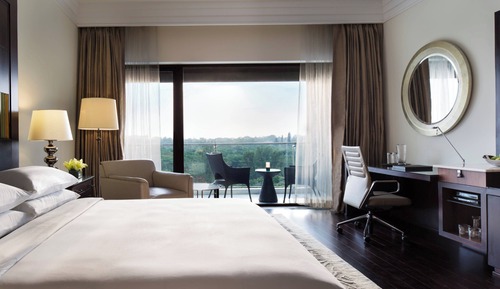 Executive Room, 1 King Bed, Balcony