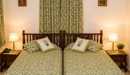 Deluxe Room with Garden View