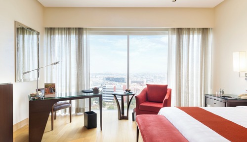 Deluxe Room, City View