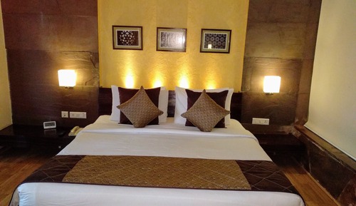 Suite, 1 King Bed, Non Smoking