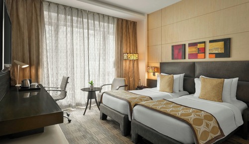 Room, 2 Twin Beds (View)