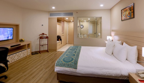Deluxe Room, 1 Queen Bed, Garden View (Deluxe Room)