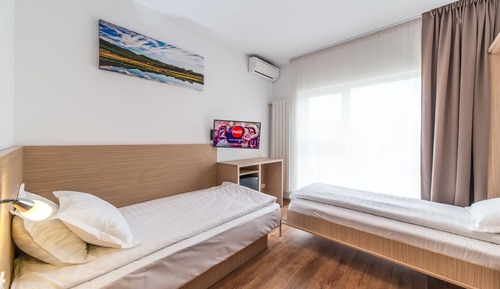 Room, Accessible (for people with reduced mobility)
