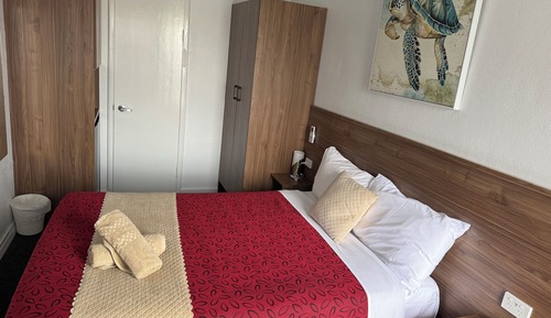 Double Room, 1 Double Bed (Upper Floor, Limited Parking)