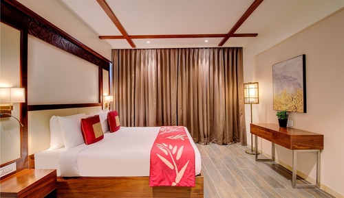 Winter Green Room, 1 King Bed 