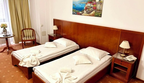 Twin Room, City View