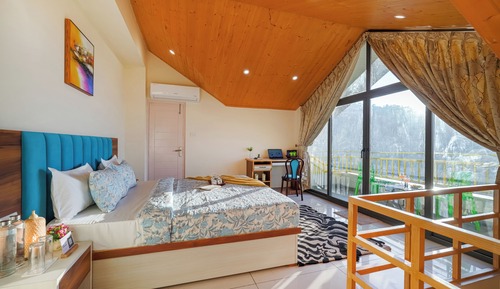 Luxury Villa, Balcony, Mountain View