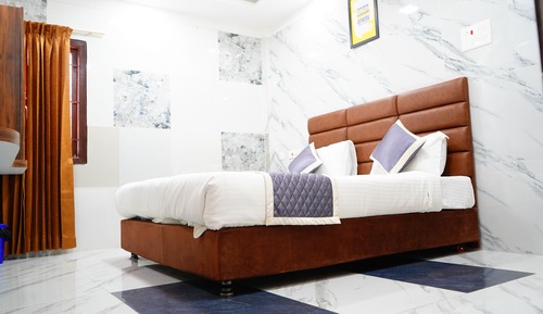 Luxury Suite