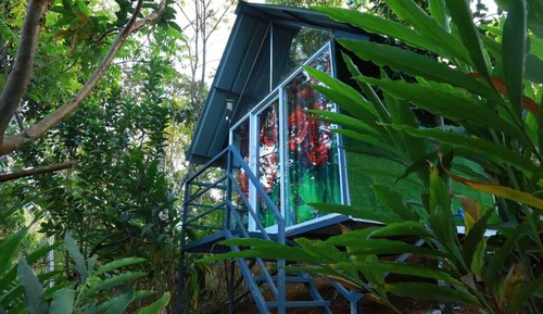 Comfort Tent, Balcony