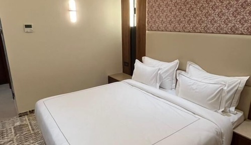 Royal Room