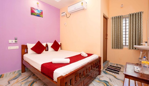 Classic Double Room, City View