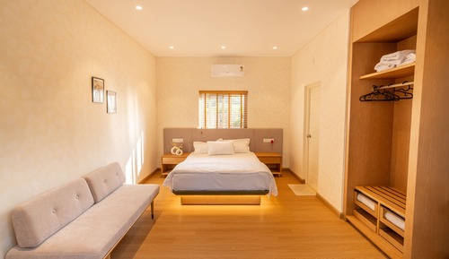 Deluxe Room, Garden View