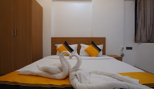 Deluxe Room, City View