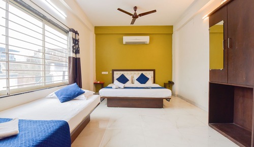 Deluxe Triple Room, City View