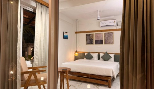 Deluxe Double Room, Garden View