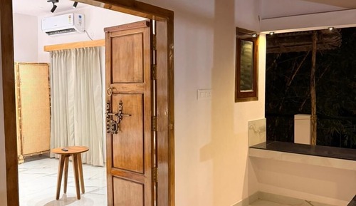 Superior Double Room, Bathtub, Garden View