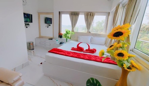 Premium Double Room, Balcony, Valley View
