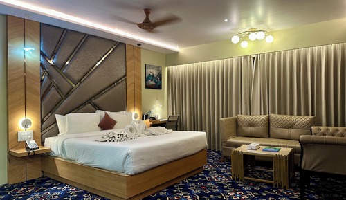 Premier Double or Twin Room, 2 Bedrooms, City View