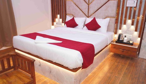 Deluxe Room, Balcony, Garden View