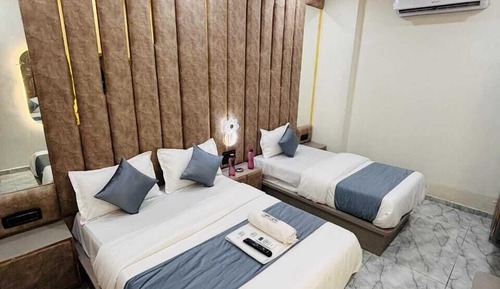 Deluxe Double Room, City View